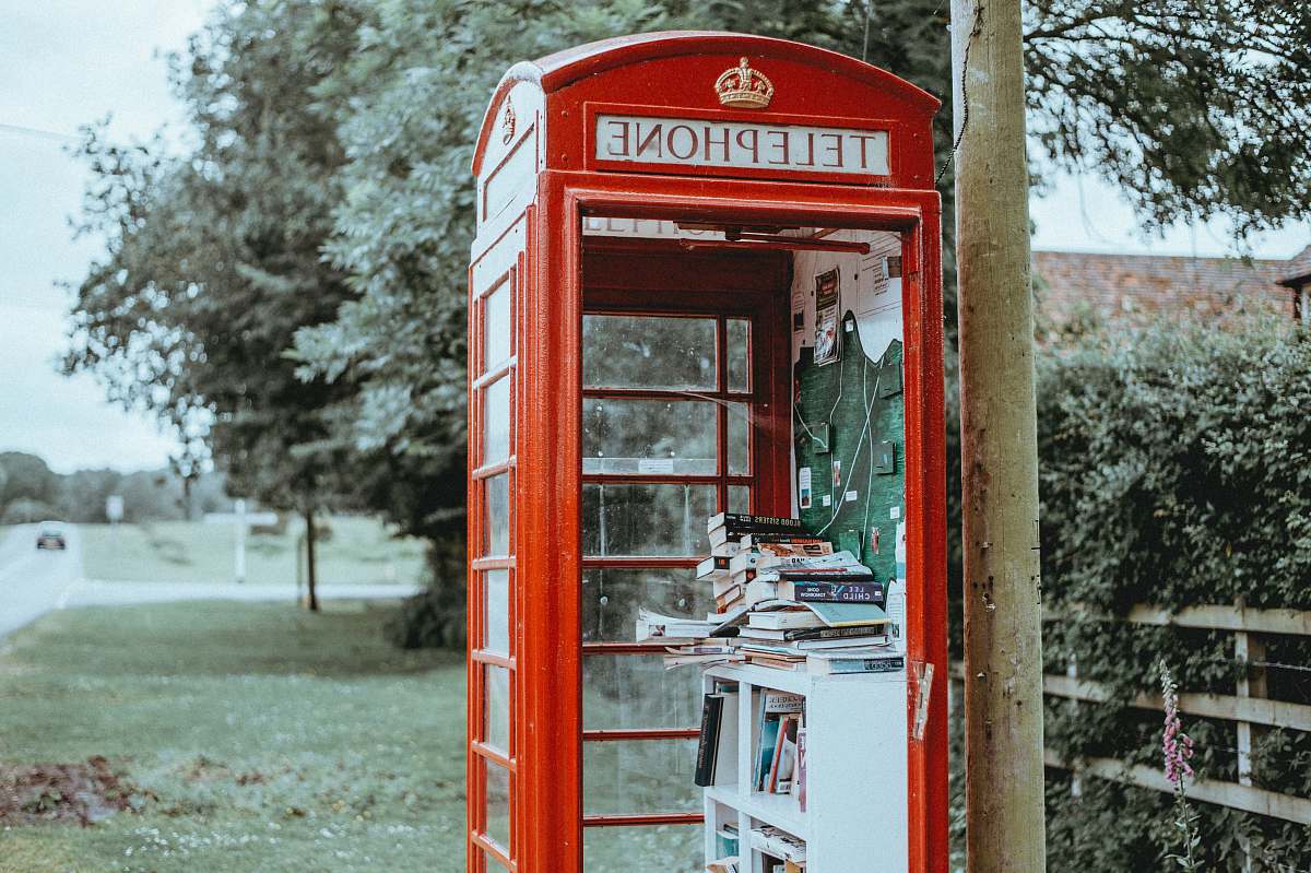 bramshaw red telephone booth photo during daytime united kingdom